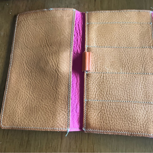 Roots pink leather wallet - Picture 4 of 7